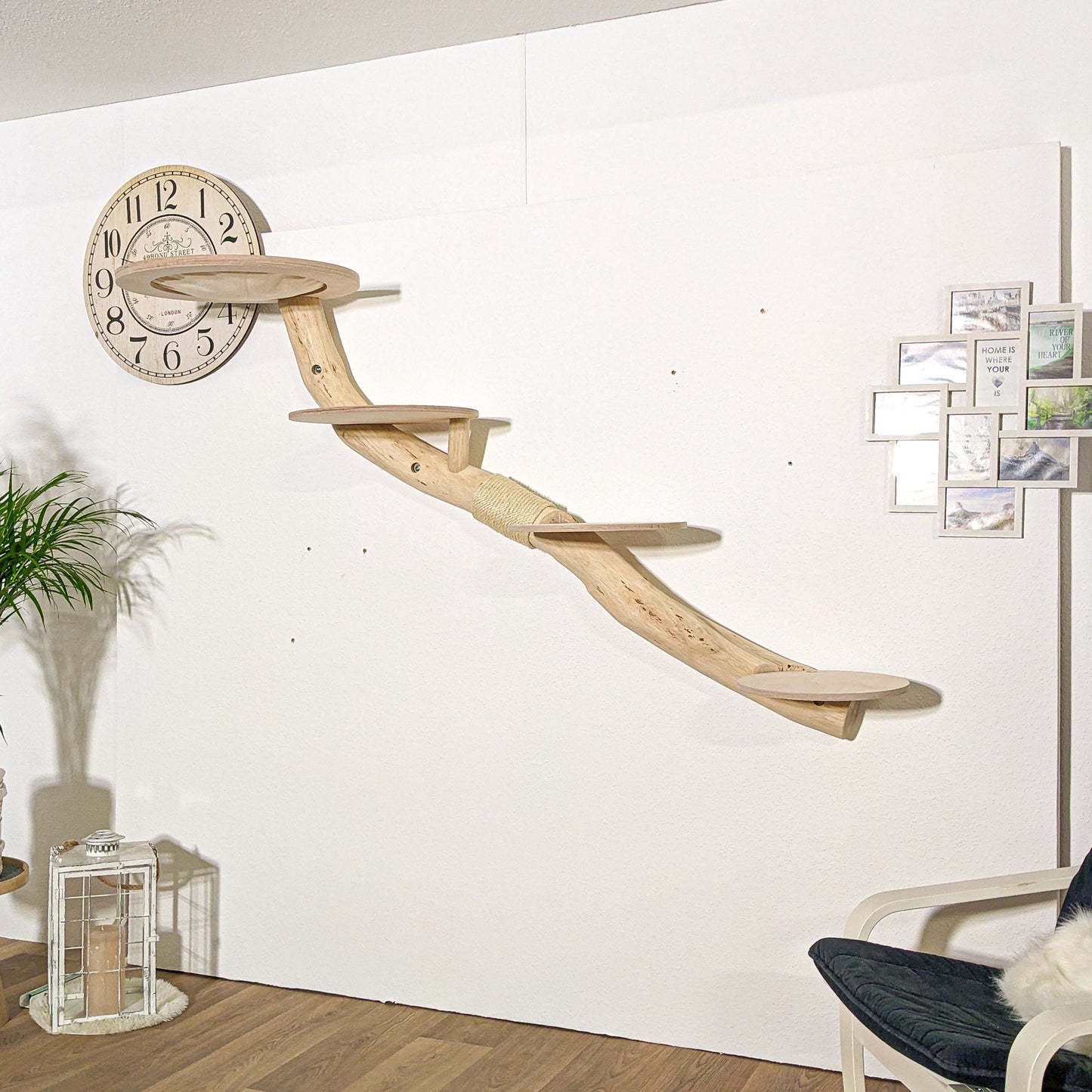 Wall-Mounted Natural Cat Tree 190 cm Length Cat Tree Natural Wood Design