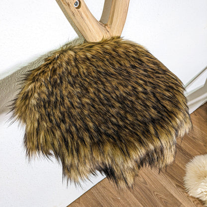 Wall-Mounted Natural Cat Tree 115 cm Height Cat Tree Natural Wood Design