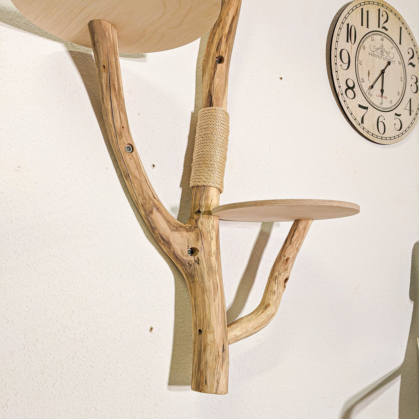 Wall-Mounted Natural Cat Tree 142 cm Height Cat Tree Natural Wood Design