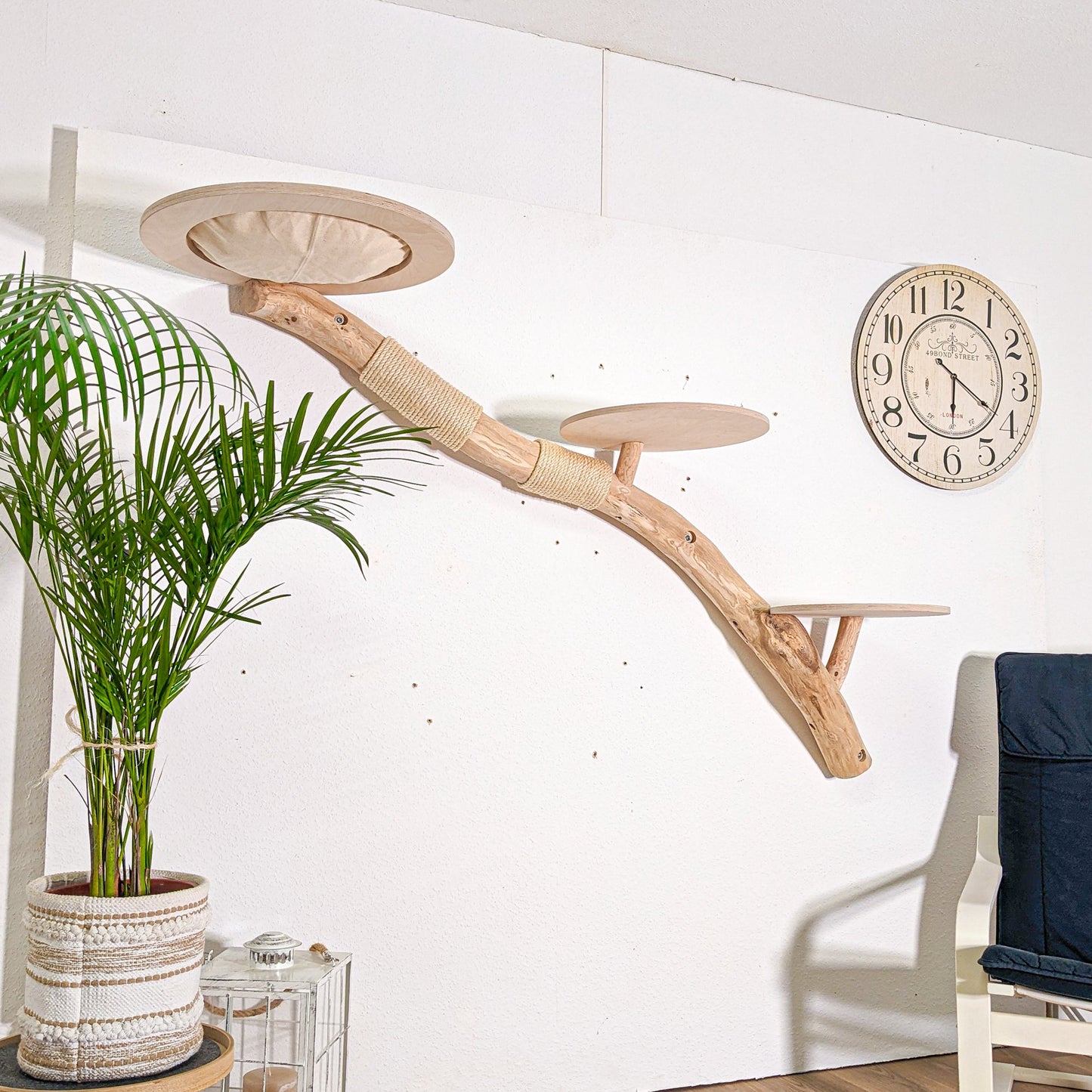 Wall-Mounted Natural Cat Tree 180 cm Length Cat Tree Natural Wood Design