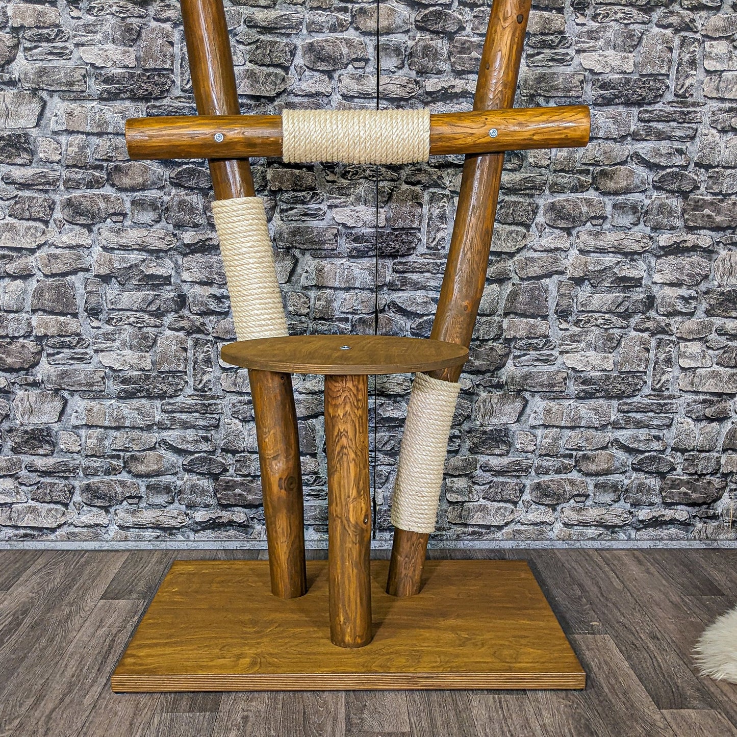 Outdoor Natural Cat Tree CA0009 Cat Tree Natural Wood Design 122 cm high