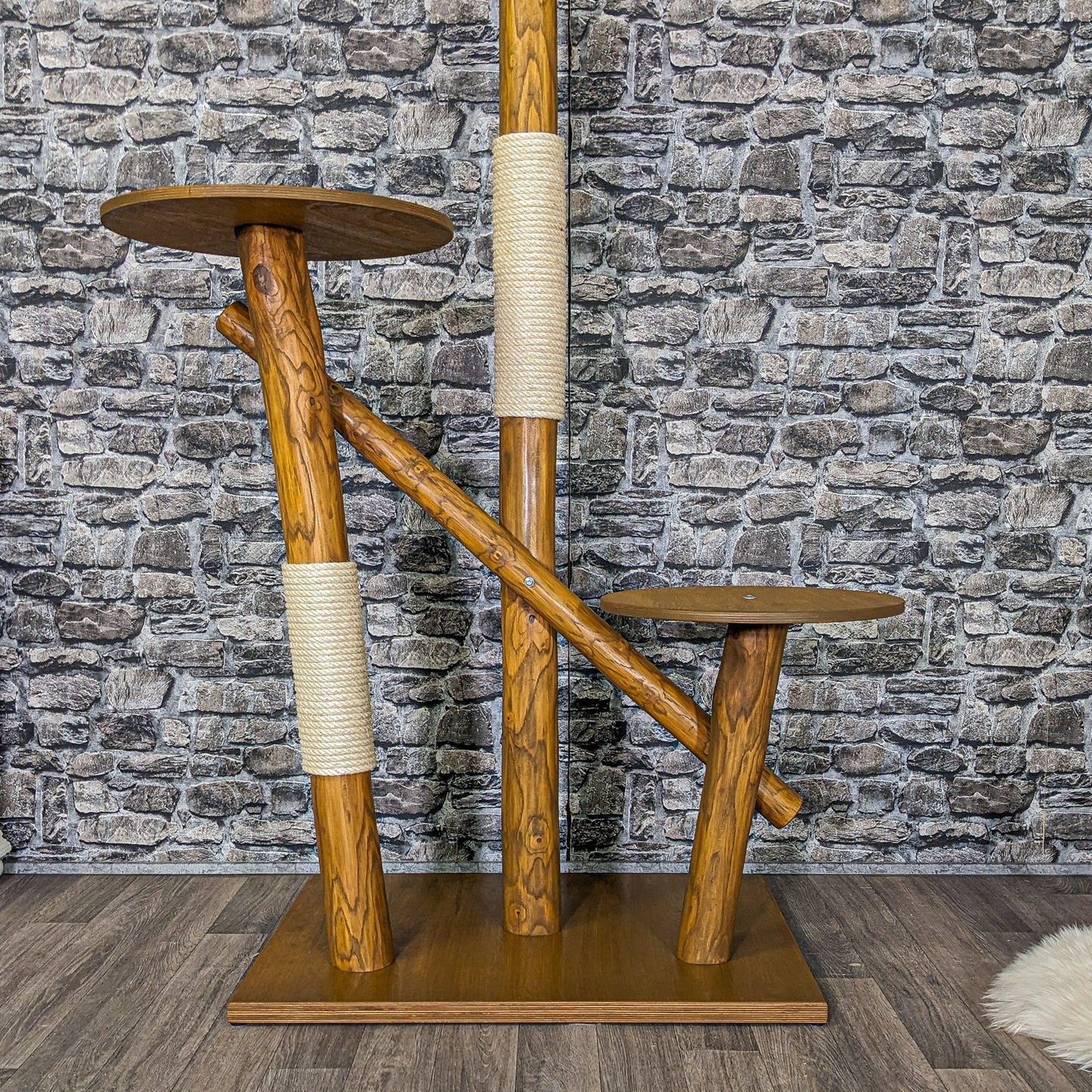 Outdoor Natural Cat Tree CA0015 Cat Tree Natural Wood Design 155 cm high